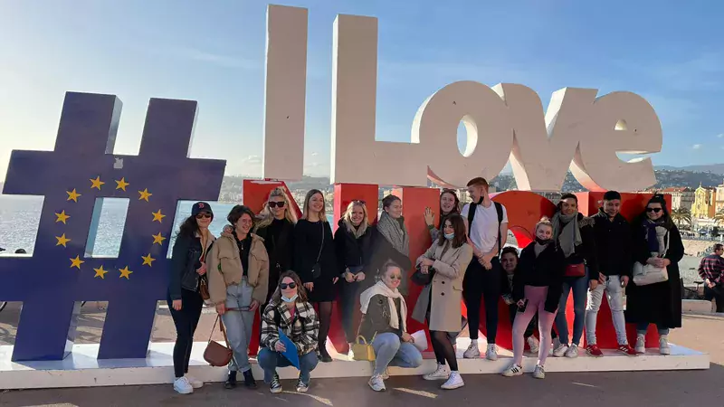 vannes-bts-tourisme-voyage-etudes-2 BTS-TOUR-article-voyage-2